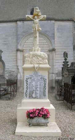 Herbisse Chyd - French memorial.jpg (66937 octets)