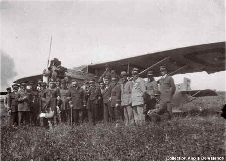 Meknes1930passage- Goulette-Mauchesseau.JPG (99447 octets)